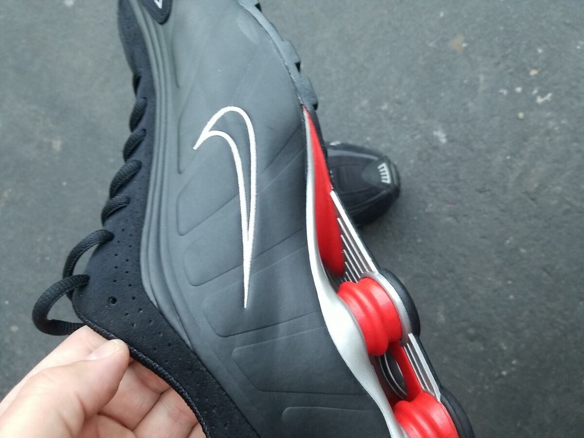 Nike Shox R4 2000 Black Comet Red Size 14 | eBay Nike Shox R4 2000 Black Comet Red Size 14 | eBay