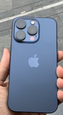 Apple iPhone 15 Pro Max - 1 TB - Blue (Cricket Wireless)