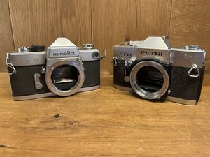 *Für Ersatzteile* Minolta SR-7 & Petri FT EE Filmkamera Aus Japan #R9-24E