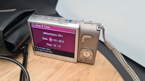 HP Photosmart R927 8.2MP Digital Camera, Working, Boxed With Docking Station - Picture 4 of 9