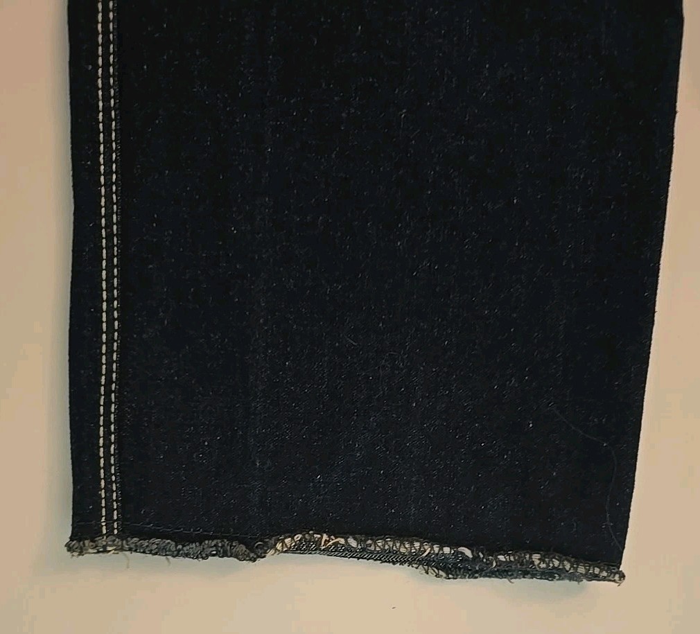 Picture 4 of 6
