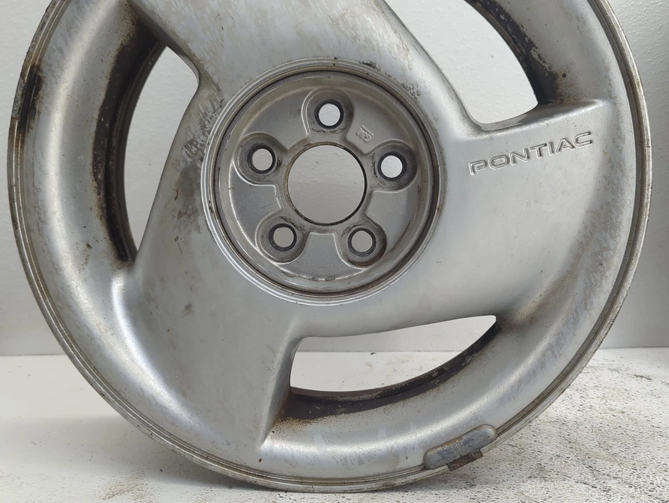 1996-1998 Pontiac Grand Am Wheel Rim Oem BD9TY - Image 3 of 4