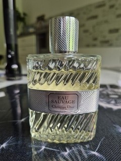 Christian Dior Eau Savage Dior Bottle