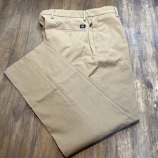 Dockers Men's City Tech Trouser Khaki Size 34W x 32L Water-Less All Season