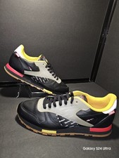 REEBOK CLASSIC LEATHER BLK/RED/YELLOW/GRAY Sz 10