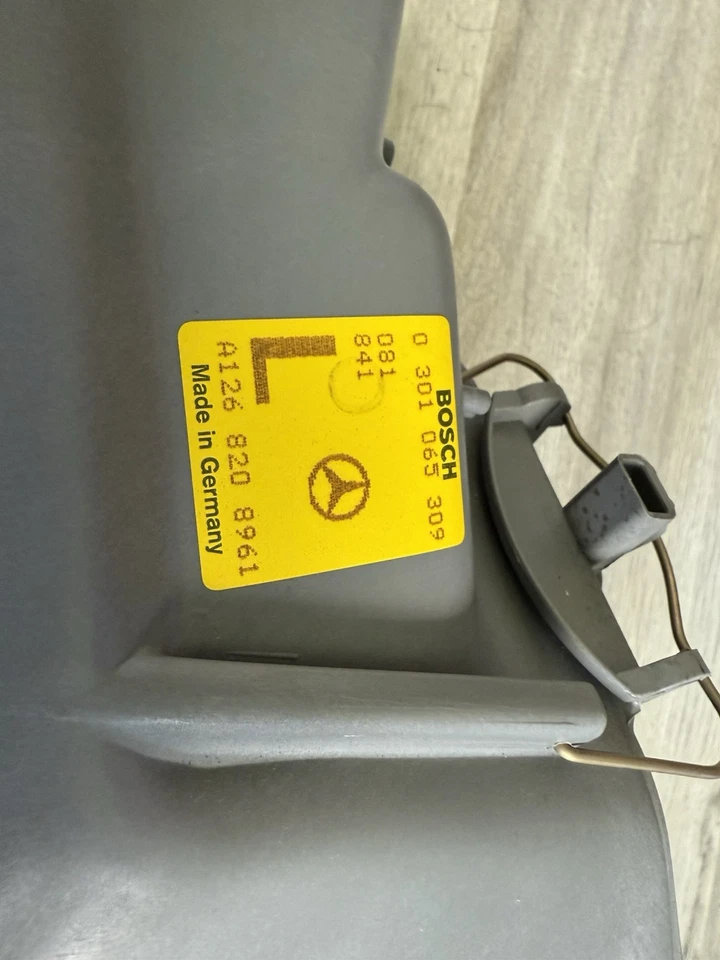 Mercedes Original S-Klasse W126 Scheinwerfer Links NEU NOS NEW A1268208961 - Bild 3 von 4