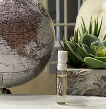 Creed CARMINA Eau de Parfum EDP Perfume Sample Spray .06 oz / 1.7ml NWOB