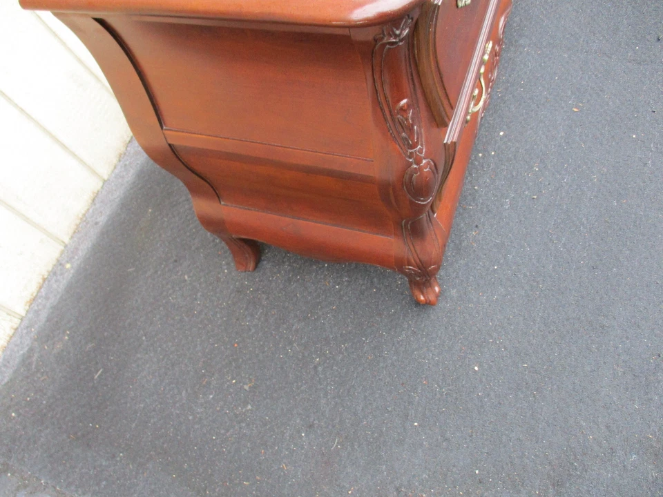 63786 Century Furniture Dresser Chest Cabinet Foto 3 de 4
