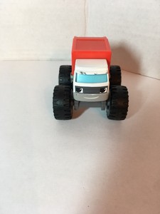 blaze and the monster machines garbage truck