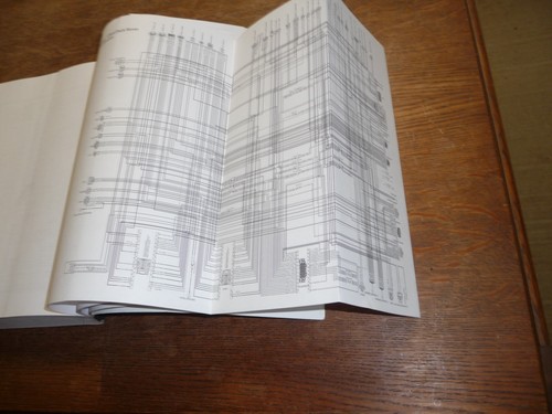Indian OEM Full Size service manual 17-21 Chief Chieftain RM SF etc NOT reprint - Picture 11 of 12