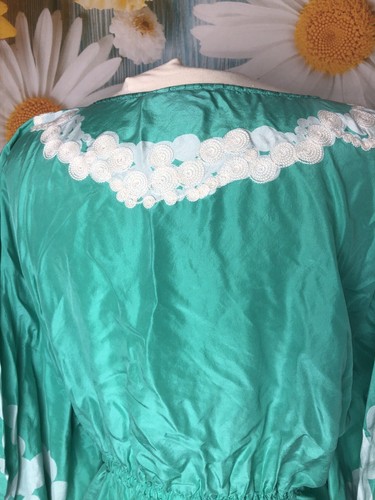 Lilly Pulitzer Size S/M Over sized Silk Blouse with Drawstrings Green - Picture 6 of 9