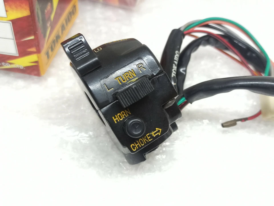 Left Hand Handle Switch For Kawasaki GTO May Fit KE125 KS125 KE100 G5 G4TR KH110 - Image 2 of 4