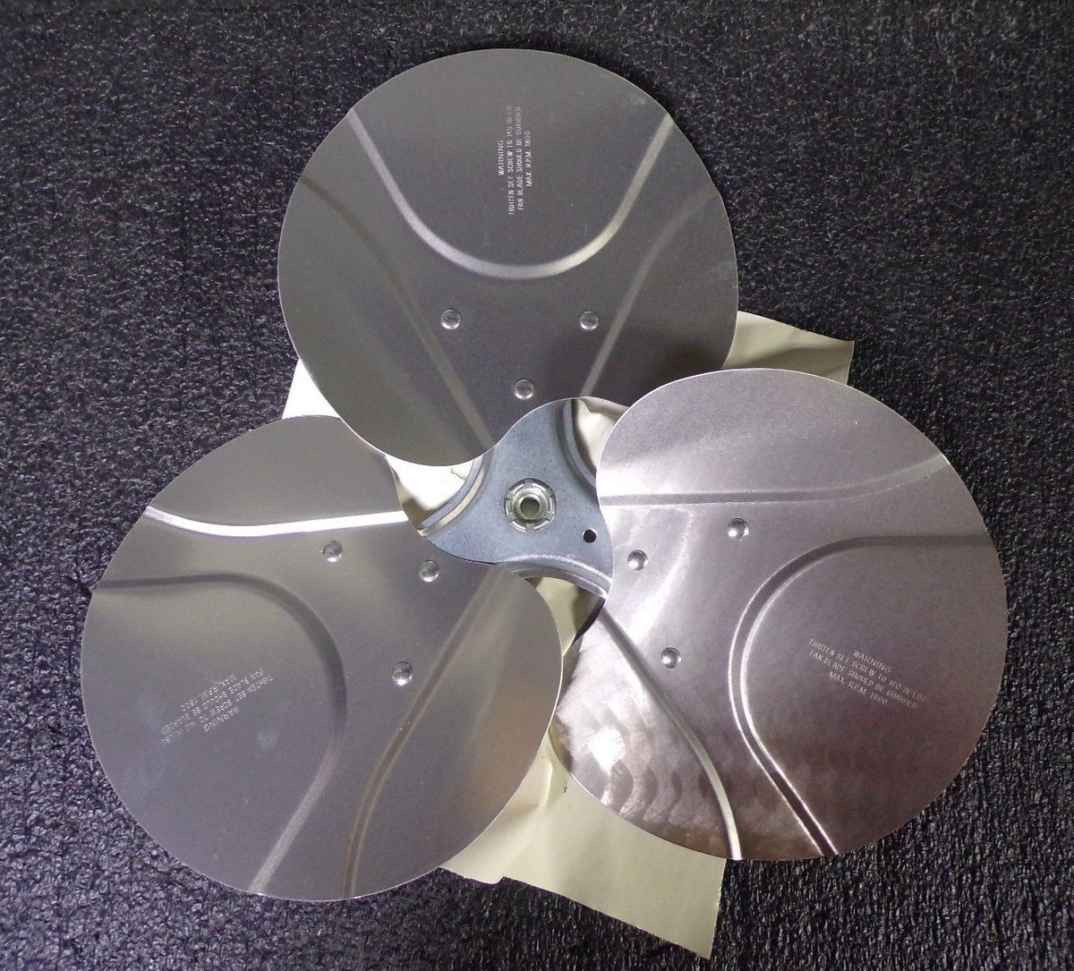 ちゃんさん専用 New Propeller 3 Blade Fan, 18