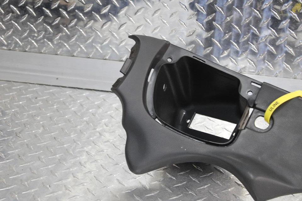 TRIUMPH TROPHY 900 1999 compartimento de almacenamiento derecho carenado de bolsillo Foto 2 de 4