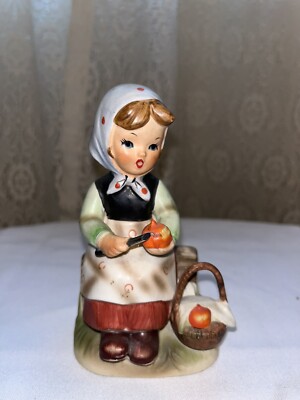   UNIQUE ! Ceramic Figurine Signed By Erich Stauffer