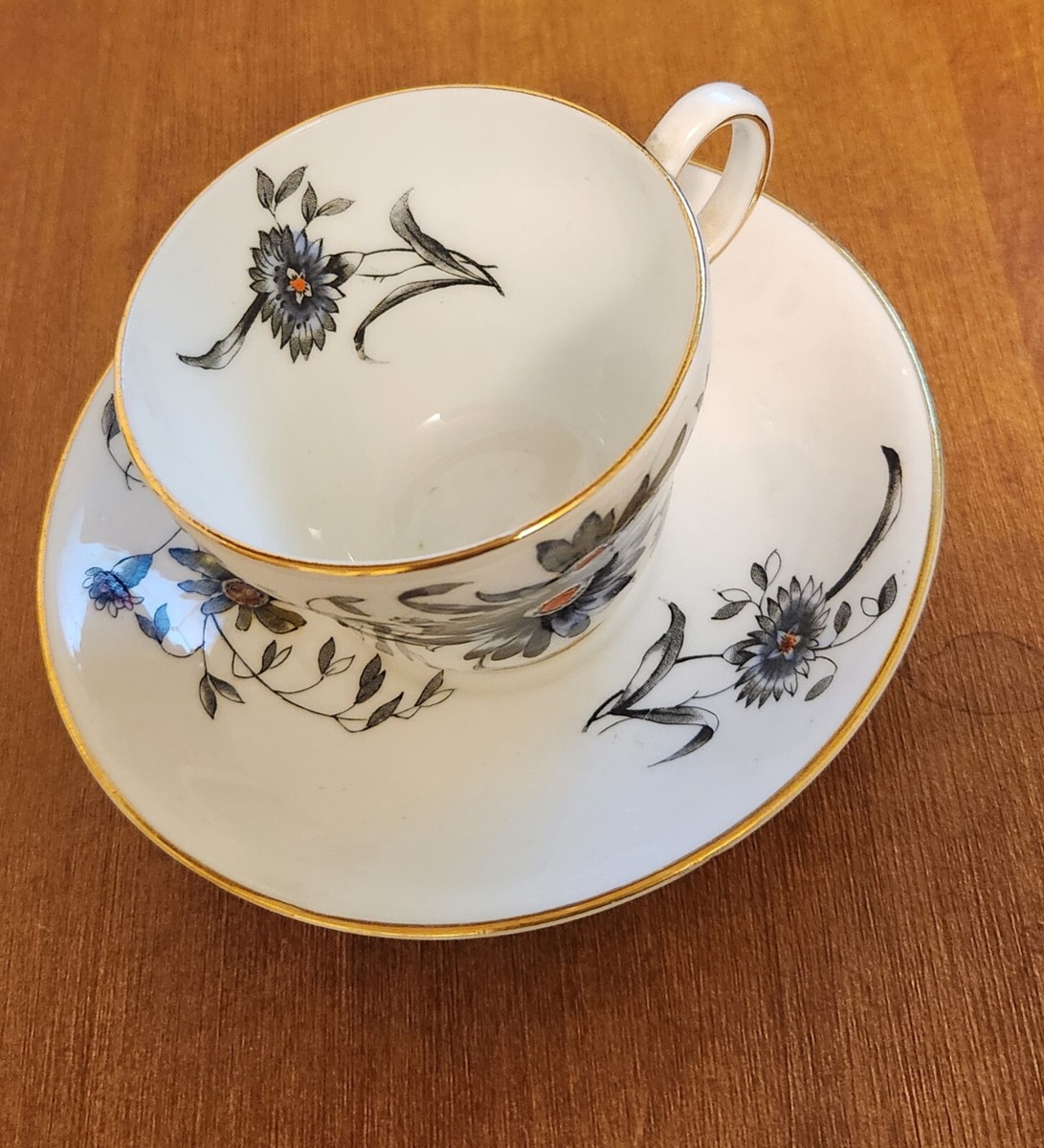 Vintage Stanley bone china teacup saucer black floral 224/17 11E Lot  1665