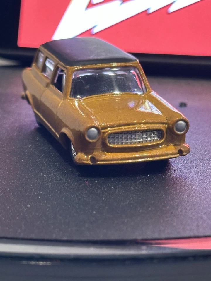 Excursor Johnny Lightning escala 1:64 Foto 4 de 4