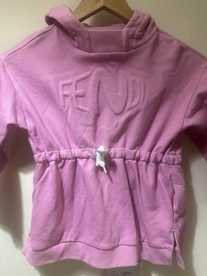 Mädchen Fendi Hoodie mit süßer Krawatte - super Zustand ab 5 Jahren
