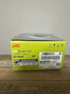 極美品✨ JVC Everio GZ-HM30 ビデオカメラ　レッド　Wi-Fi JVC GZ-MG330 (Ruby Red) 30GB hard drive/microSD™ card camcorder