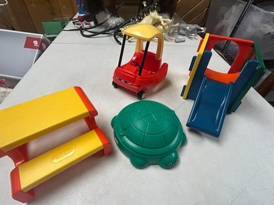 LITTLE TIKES VINTAGE DOLLHOUSE DOLL SIZE COZY COUPE