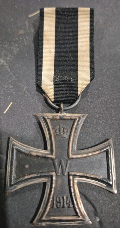 WWI IMPERIAL GERMAN IRON CROSS 2ND CLASS-ORIGINAL-NICE