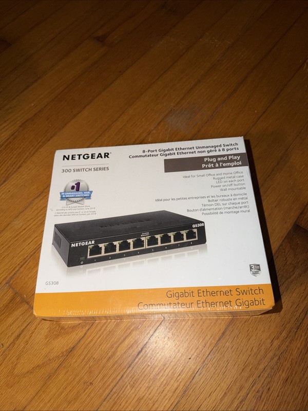 Netgear 8 Port Gigabit Ethernet Unmanaged Switch GS308 Plug And Play New In Box