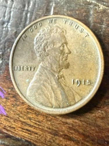 1915 Lincoln Cent XF condition! Nice coin.