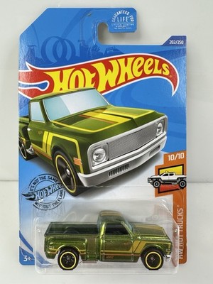 Hot Wheels HW Hot Trucks '69 Chevy Pickup Super Treasure Hunt