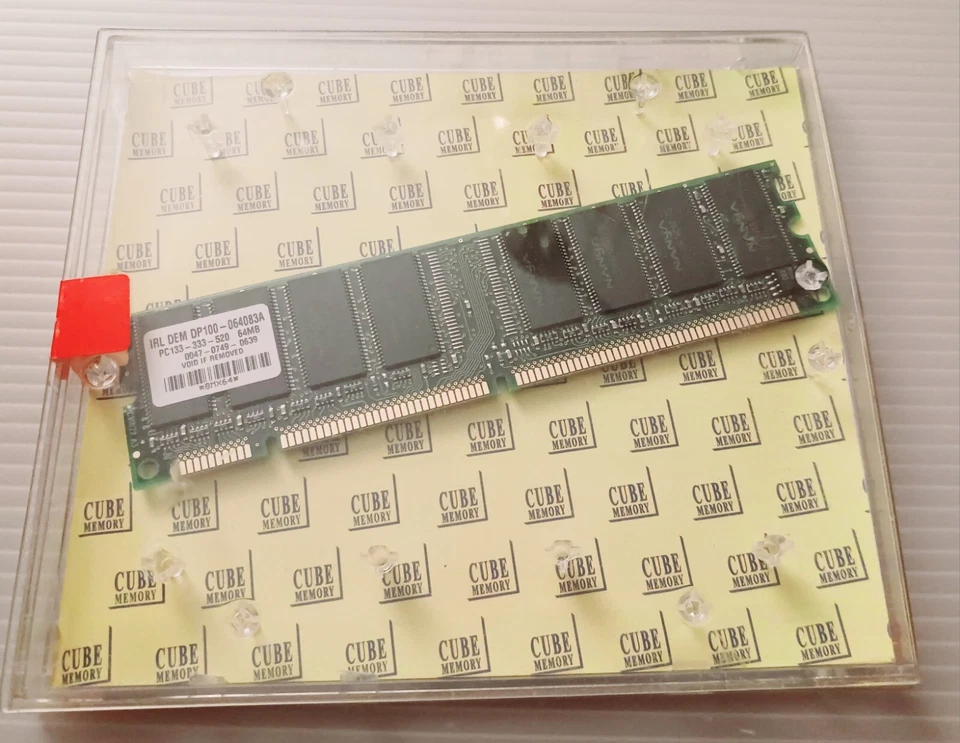Cube Memory 64mb PC133 168-Pin SDRAM Memory - Non-ECC with  'gold' contacts - Image 3 of 4