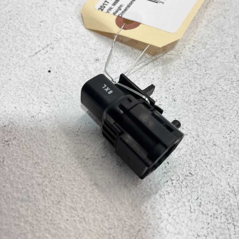 Temperatura del aire ambiente exterior Infiniti Q50 2014-2020 OEM Foto 3 de 4