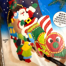 16" Design Works Santa's Train of Toys Christmas Stocking Kit 5017 Felt Sequins