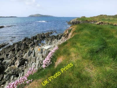Photo 6x4 Full of interest Kilmoon I had crossed the unnamed beach in the c2015