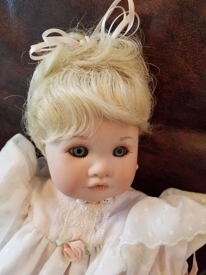 Phyllis Parkins "Mandy" Primer Club de Coleccionistas Muñeca Esculpida Firmada 14" Alto Foto 4 de 4