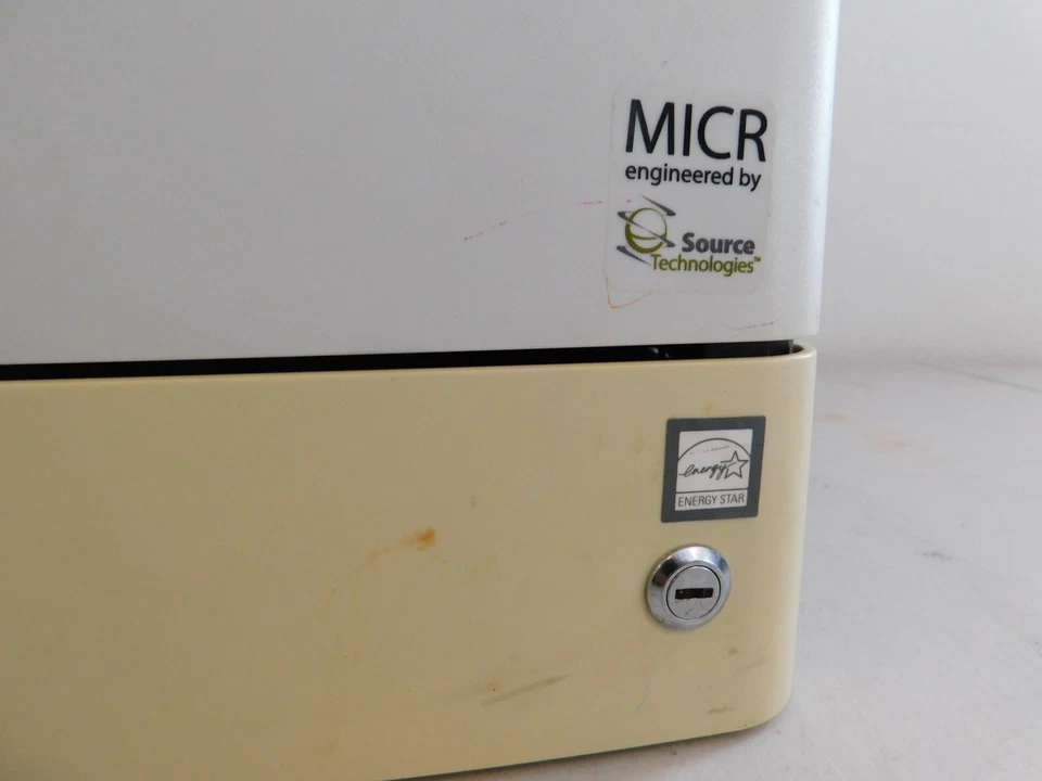 Source Technologies ST9612 Workgroup Laser Printer - Lights Blink - Parts/Repair - Image 3 of 4