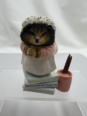 Mrs. Tiggy-Winkle 1996 The World Of Beatrix Potter 2 3/4  FW & Co EUC