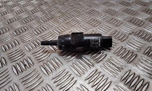 AUDI Q5 8R Scheinwerferwaschmotor 339723612V 3B7955681 2.00 Diesel 26161773