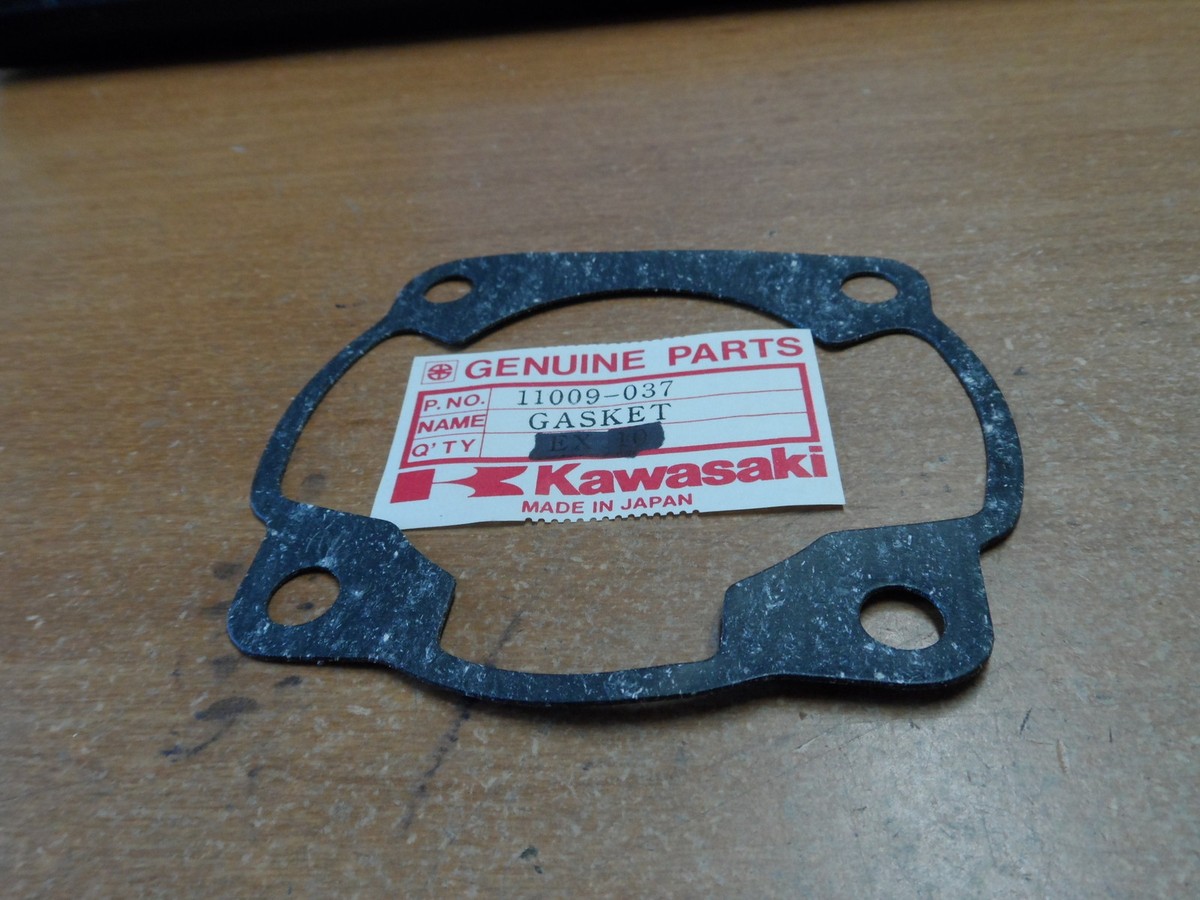 NOS OEM Kawasaki Cylinder Base Gasket 1974-1982 KX125 KS125 KE125