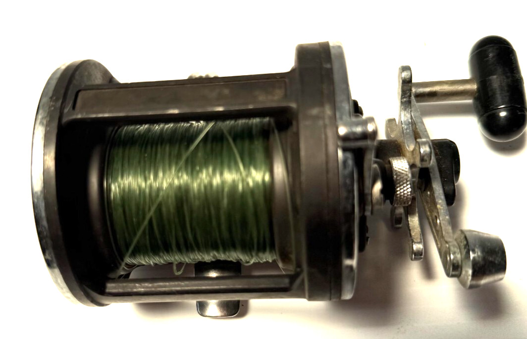 Daiwa Fishing Reel Bait casting 2-ball bearings Hi speed