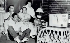 1957 Wire Photo watching baseball game on TV Bobby Bragan with wife and children