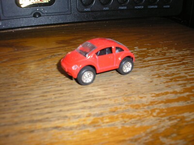 Nice 1/64 ? 2 1/2'' NEW Volkswagen Bug VW Beetle Red Free SHIPPING