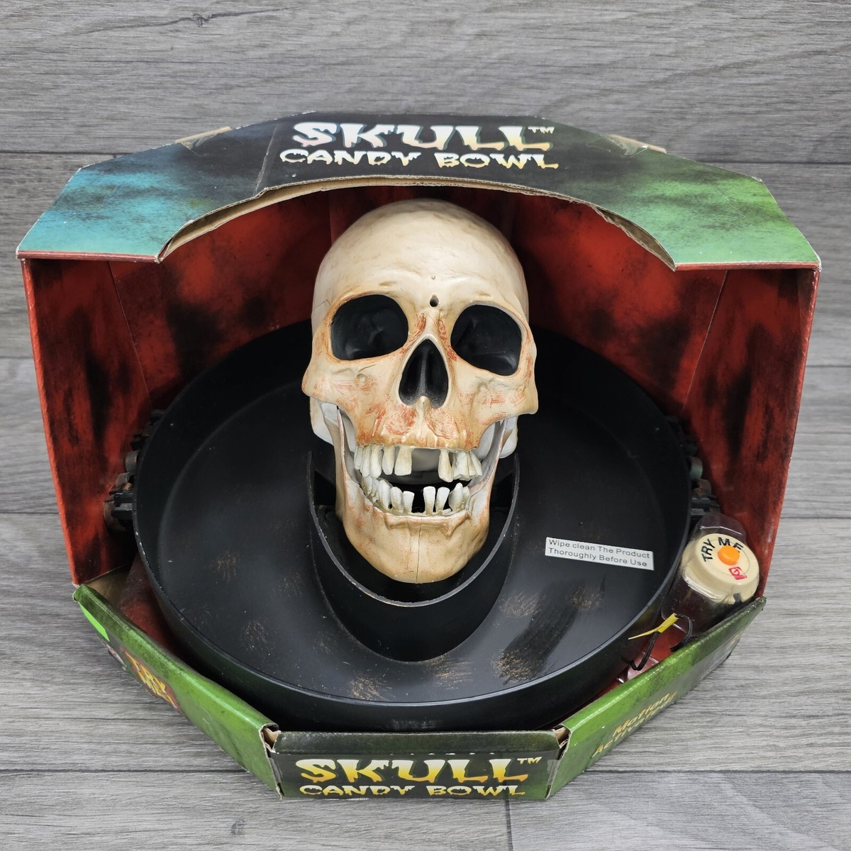 Gemmy Industries Skull Halloween Candy Bowl Motion Activated