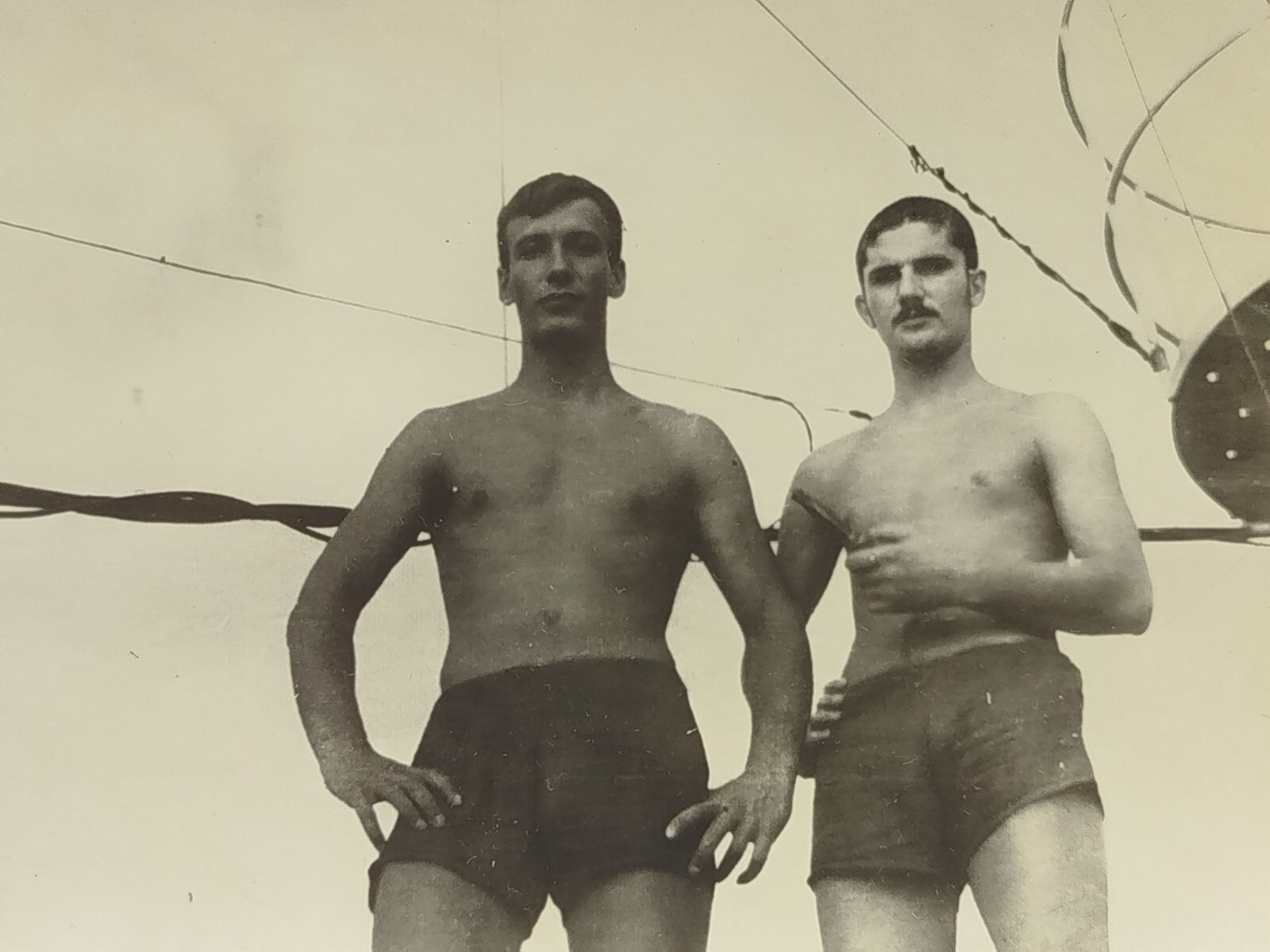 Shirtless Guys Trunks Bulge Muscle Affectionate Men Gay Interest Old Photo #40