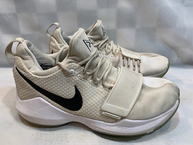 white pg 1 shoes