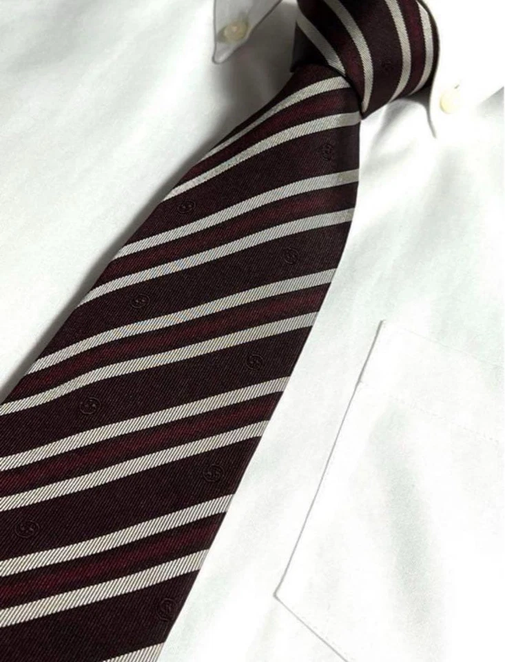 New Unused Gucci Neck Tie Red Silver Striped 100%Silk Made in Italy - Image 2 of 4