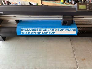 Q30 VINYL EXPRESS VINYL PLOTTER with Signlab 9 software and hp laptop 