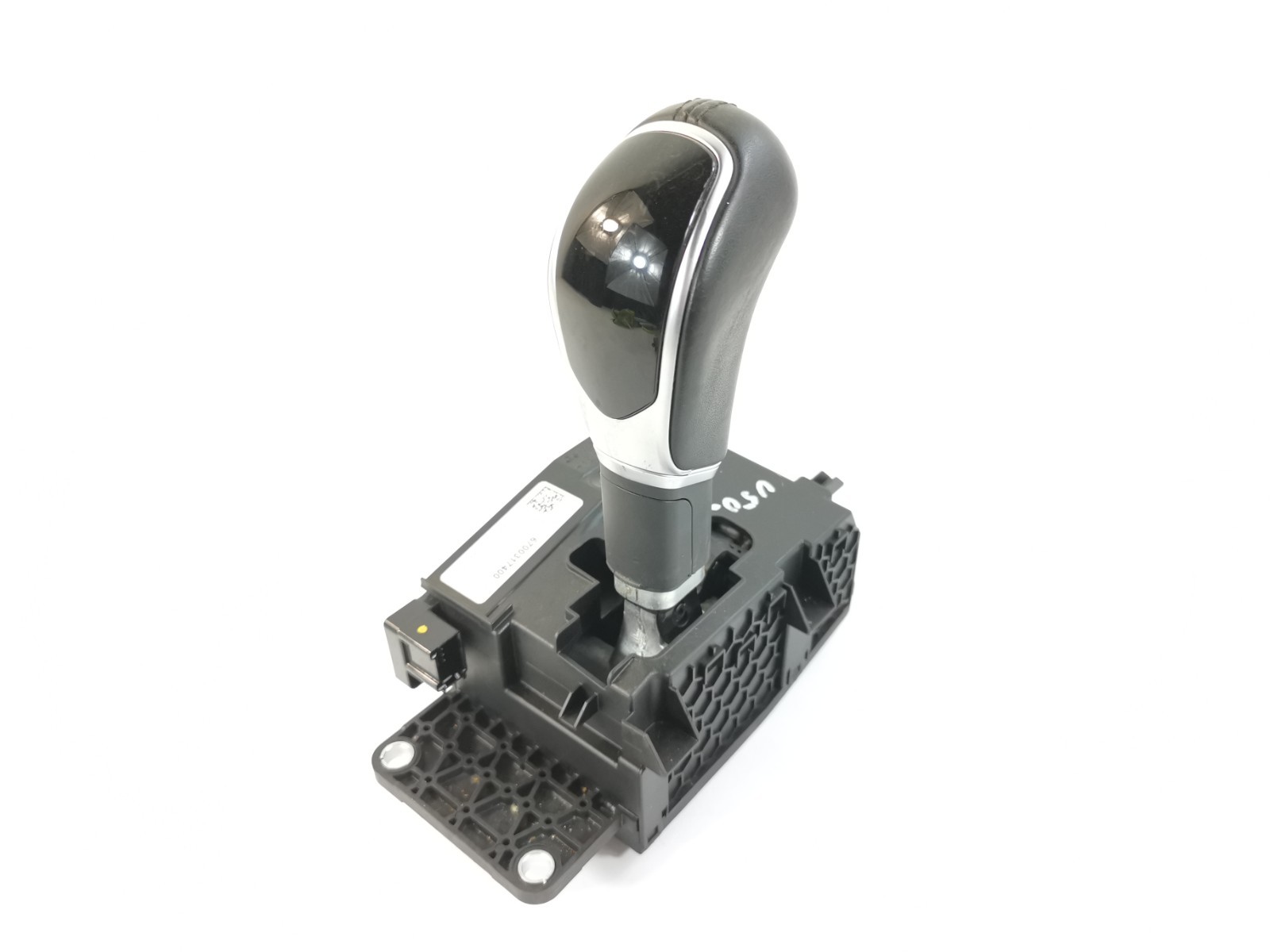 Maserati Levante 2017 Shifter assembly P/N 6700317400