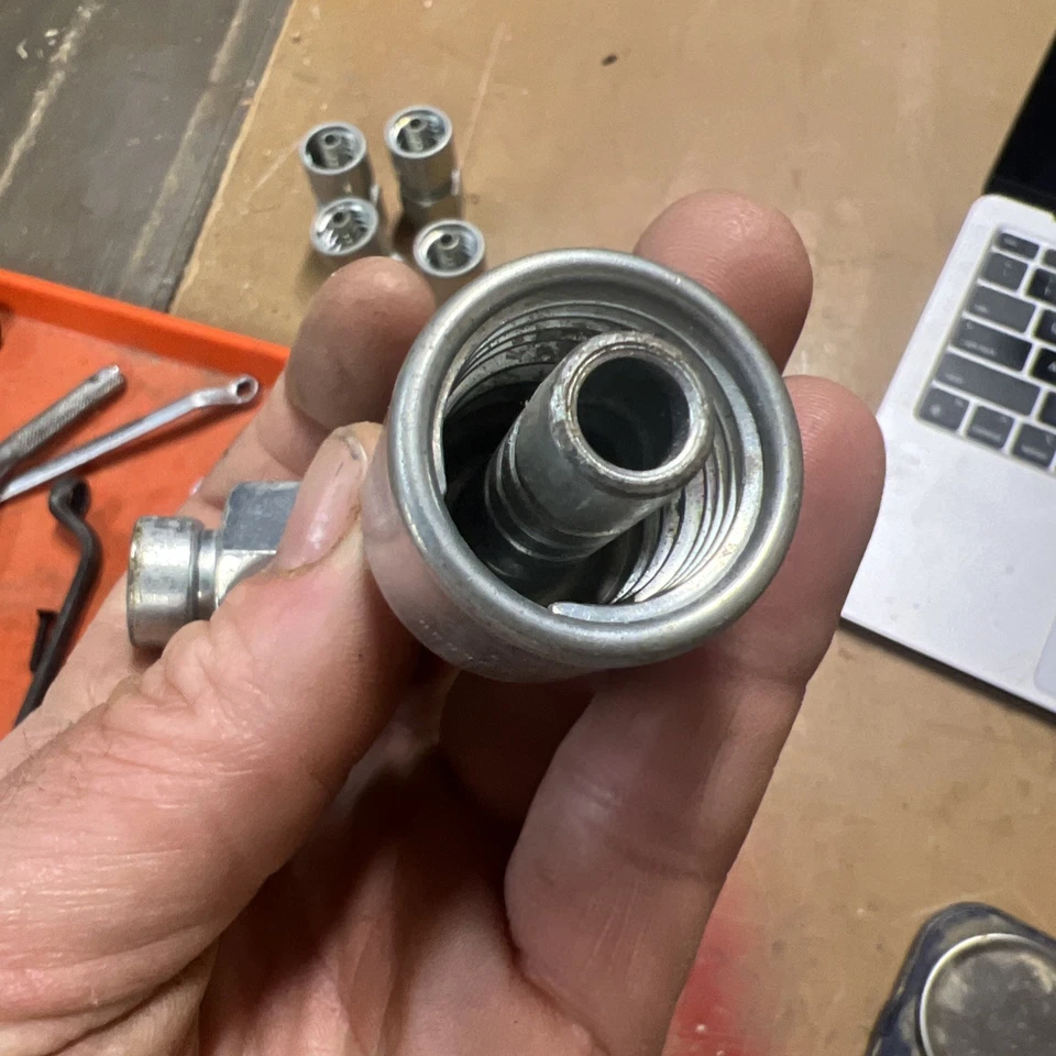 Gates 8G-8FJX90M - G25180-0808 Hydraulic Hose Fitting - Image 2 of 3