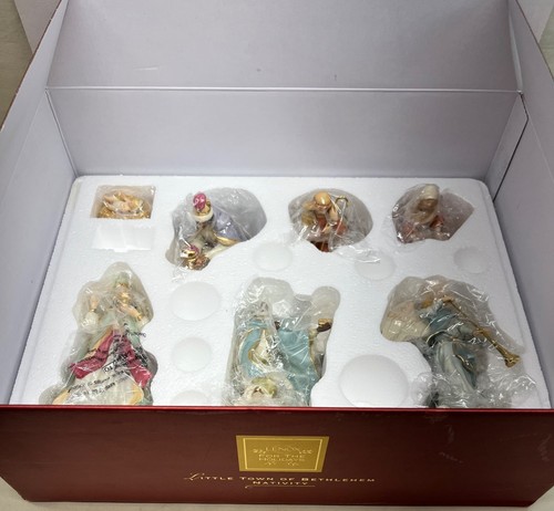 NIB 7 Pieces Lenox Little Town of Bethlehem Nativity Set 6399935 - Picture 22 of 24