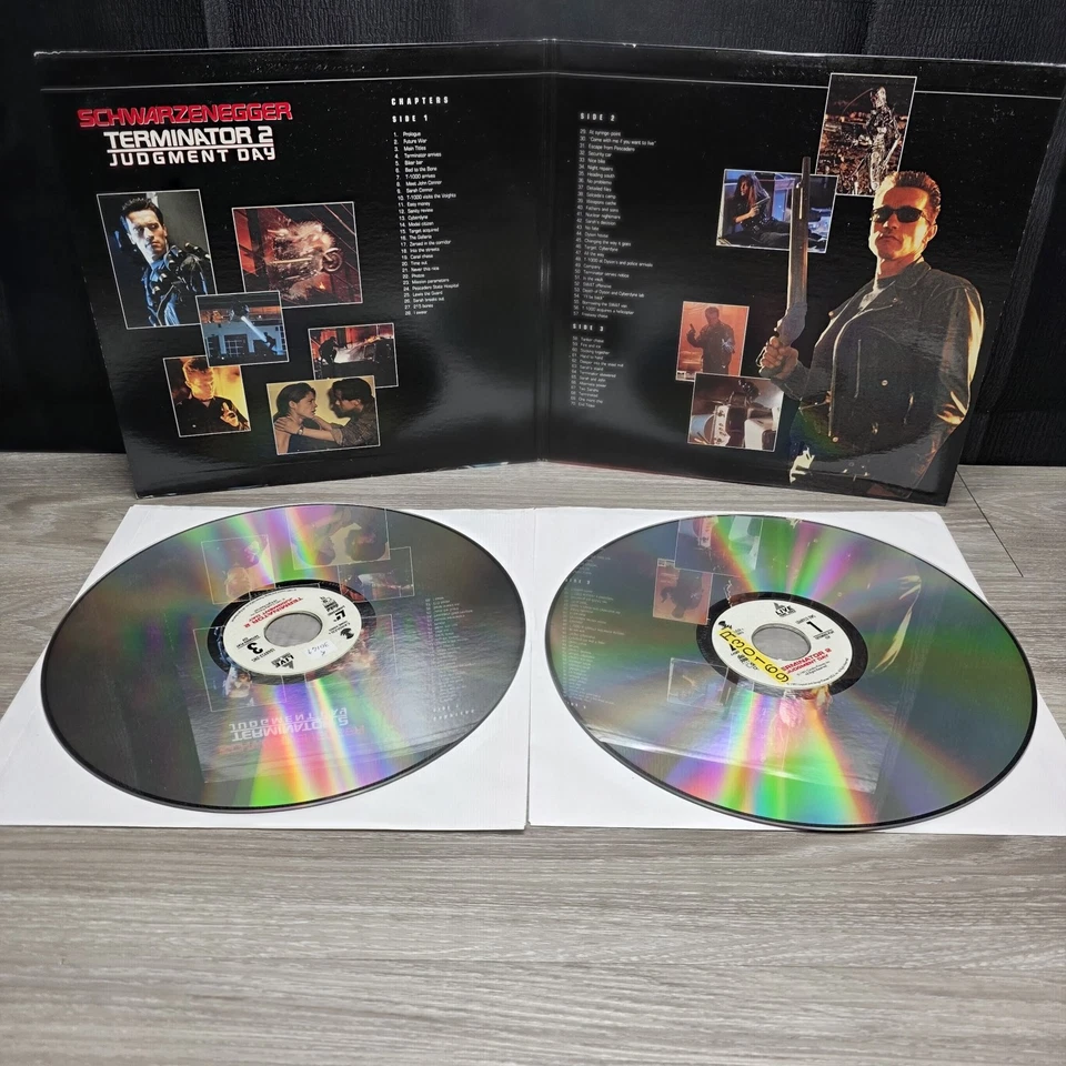 Terminator 2 Judgement Day (1991) Widescreen 2 Disc Edition Laserdisc - Image 4 of 4