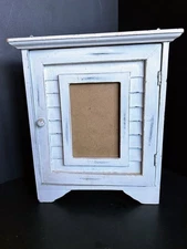 Hanging Wooden Farmhouse Picture Frame Key Cabinet